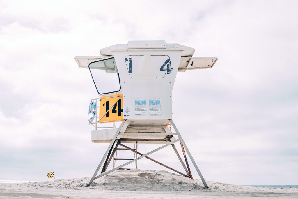 Photo of a lifeguard stand